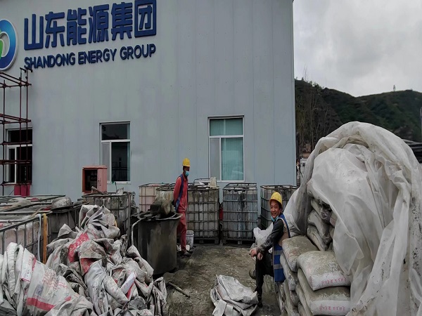 尖峰镇厂房地面下沉注浆加固